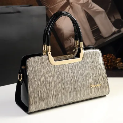 Fashionable one-shoulder bag HB46351